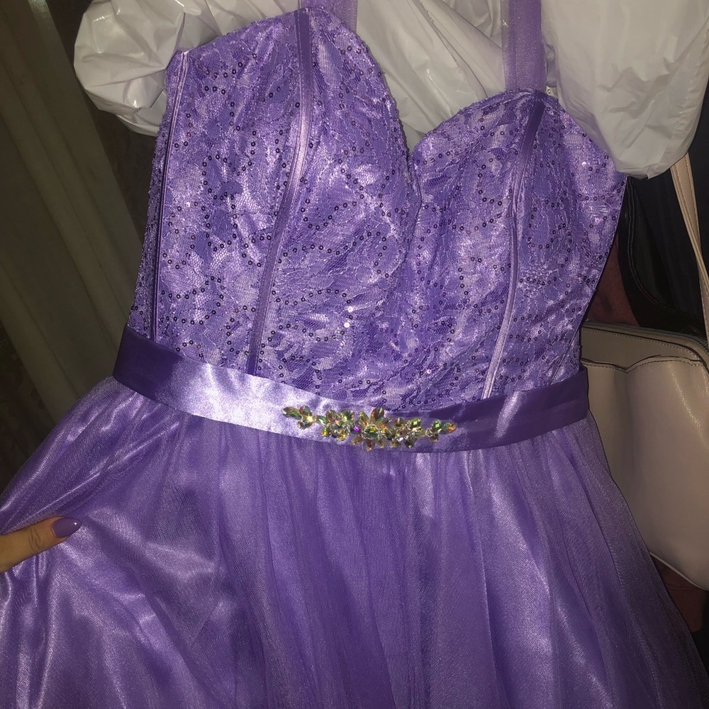 Gorgeous lavender dress